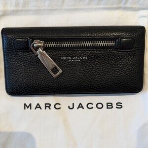 Marc Jacobs Black Key & Card Holder